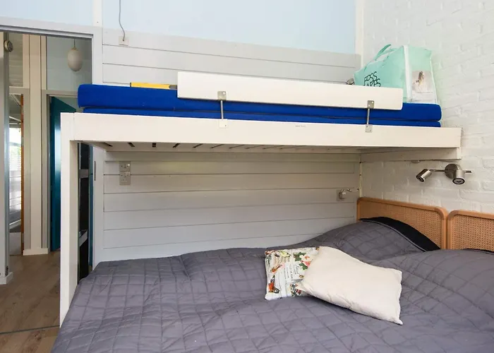 Сasa de vacaciones 4 Star In *